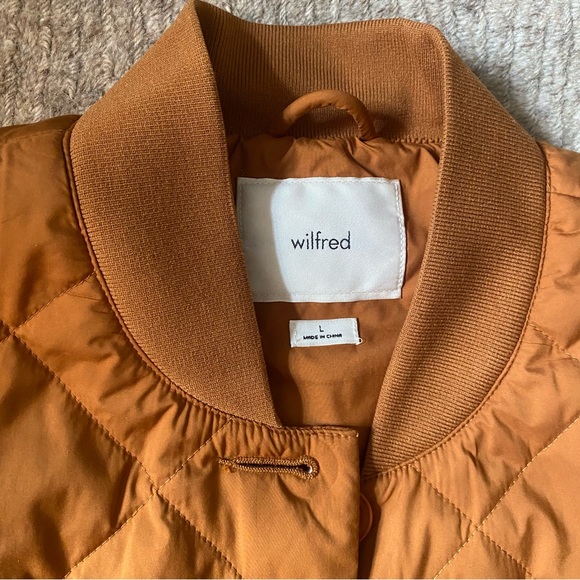 Aritzia Wilfred quilted jacket - Picture 2 of 5